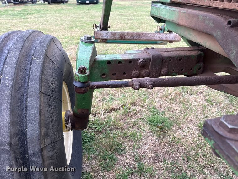 image for item NK9125 1975 John Deere 4430 tractor