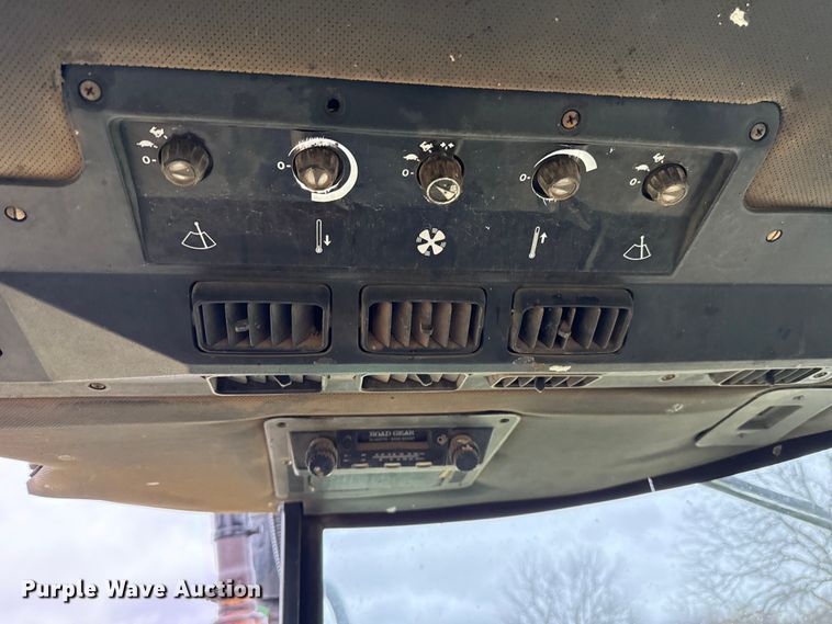 image for item NK9125 1975 John Deere 4430 tractor