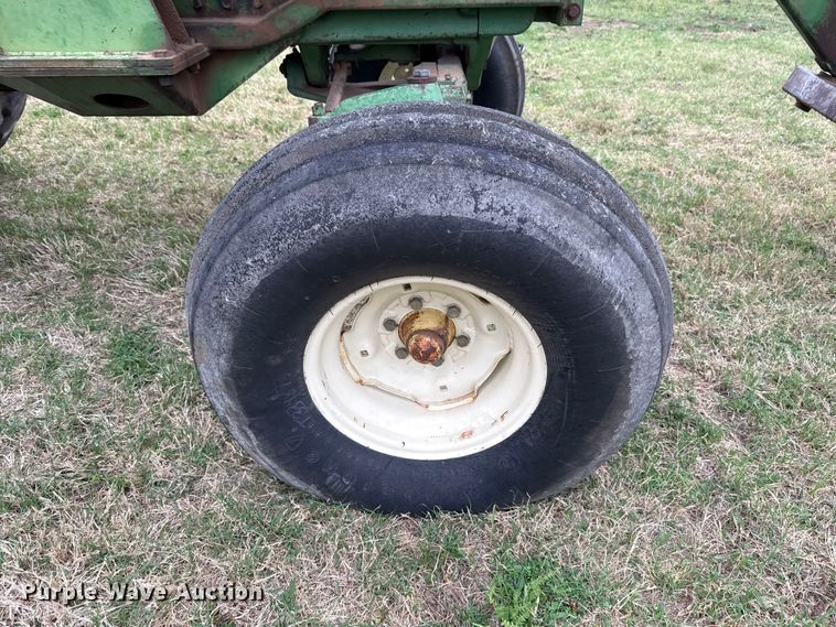 image for item NK9125 1975 John Deere 4430 tractor