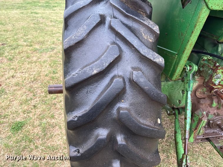 image for item NK9125 1975 John Deere 4430 tractor