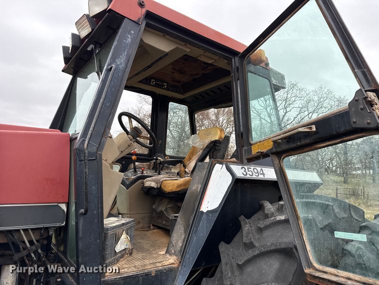 image for item NK9126 1985 Case 3594 MFWD tractor