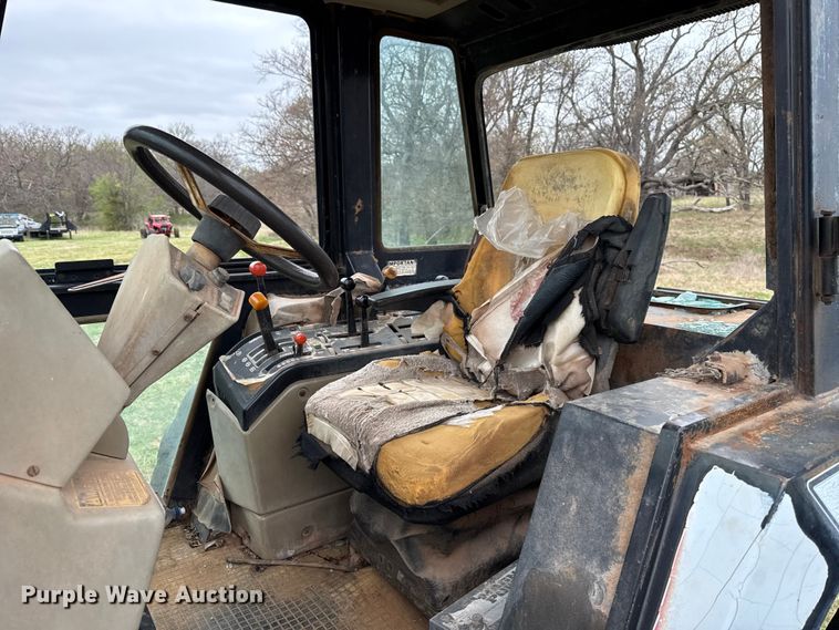 image for item NK9126 1985 Case 3594 MFWD tractor