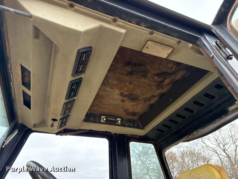 image for item NK9126 1985 Case 3594 MFWD tractor