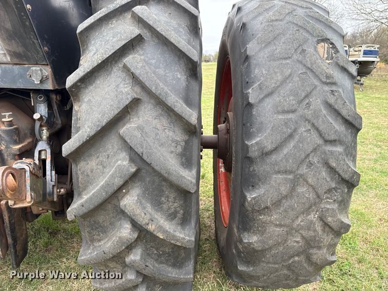 image for item NK9126 1985 Case 3594 MFWD tractor