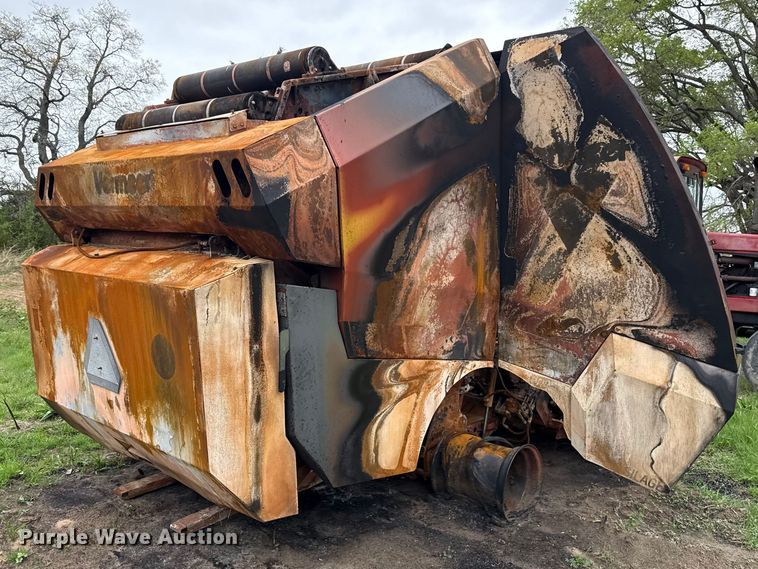 image for item NK9152 2021 Vermeer 604 G3 round baler