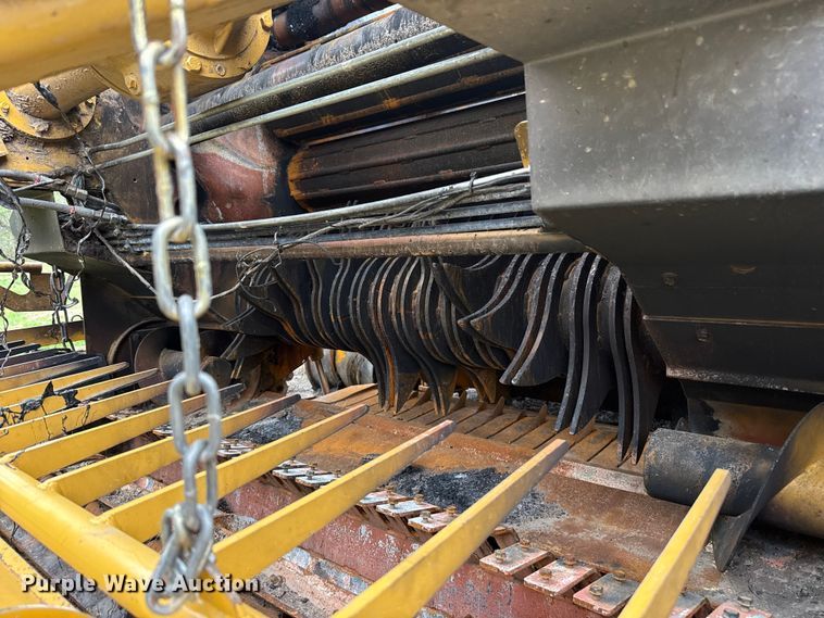 image for item NK9152 2021 Vermeer 604 G3 round baler