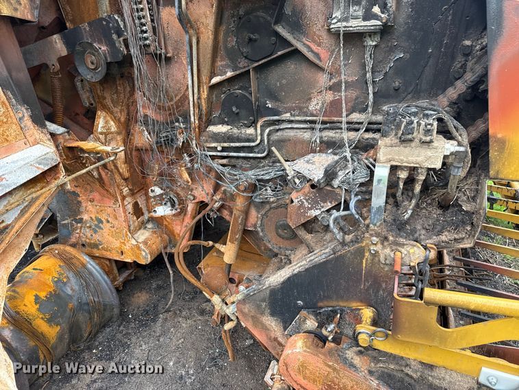 image for item NK9152 2021 Vermeer 604 G3 round baler