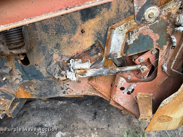 image for item NK9152 2021 Vermeer 604 G3 round baler