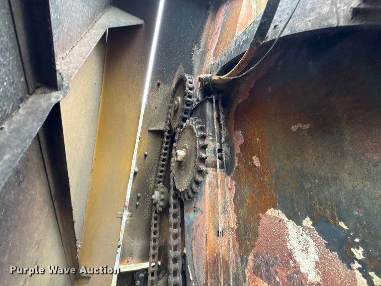 image for item NK9152 2021 Vermeer 604 G3 round baler