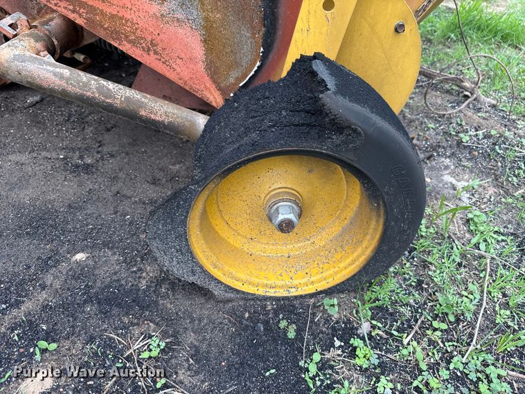 image for item NK9152 2021 Vermeer 604 G3 round baler