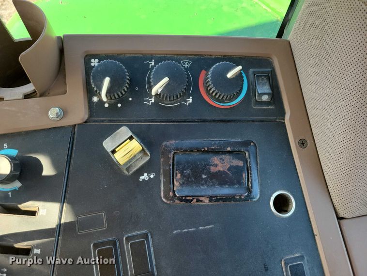 image for item NK9913 1998 John Deere  7410 MFWD tractor