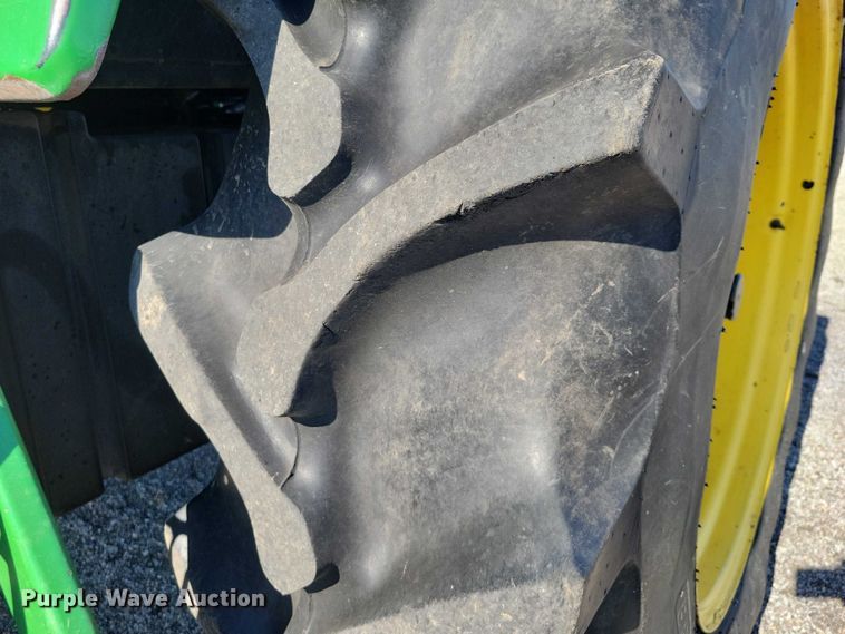 image for item NK9913 1998 John Deere  7410 MFWD tractor