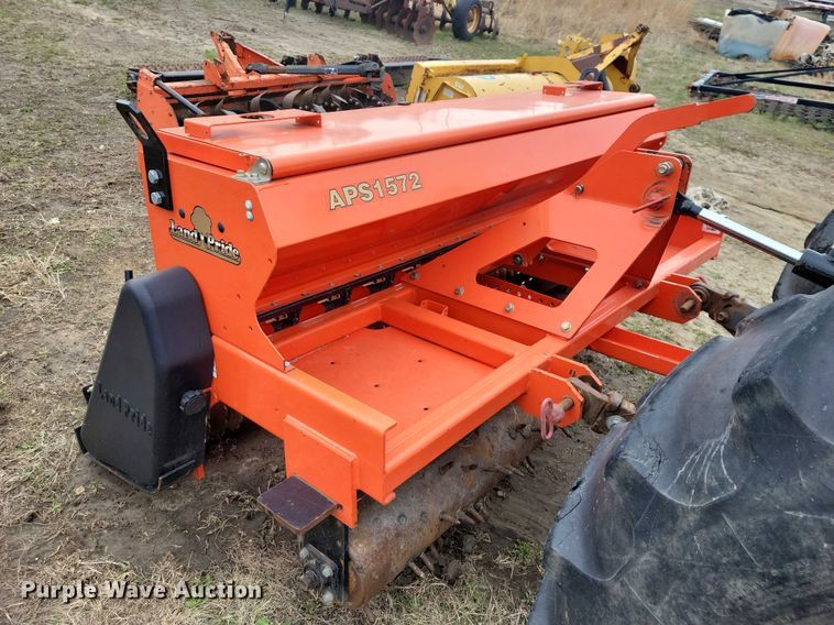image for item NK9977 2022 Land Pride APS1572 grain drill