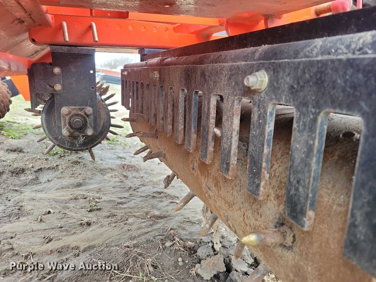 image for item NK9977 2022 Land Pride APS1572 grain drill