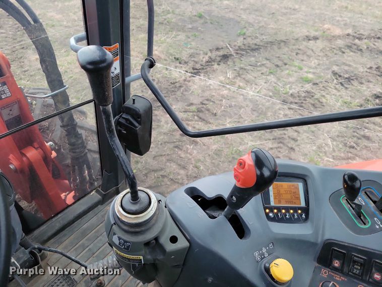 image for item NK9978 2013 Kubota M110GX MFWD tractor