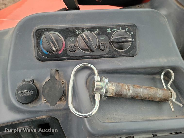 image for item NK9978 2013 Kubota M110GX MFWD tractor