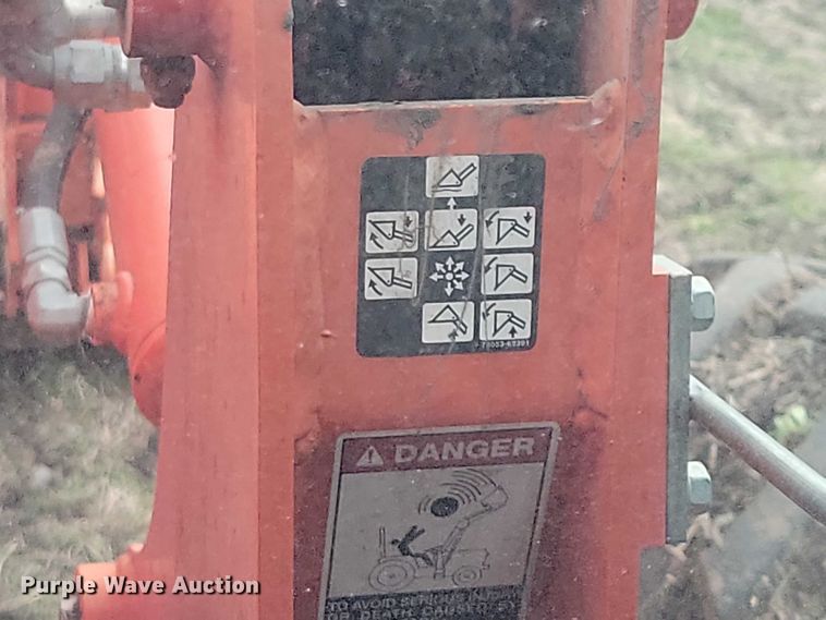 image for item NK9978 2013 Kubota M110GX MFWD tractor