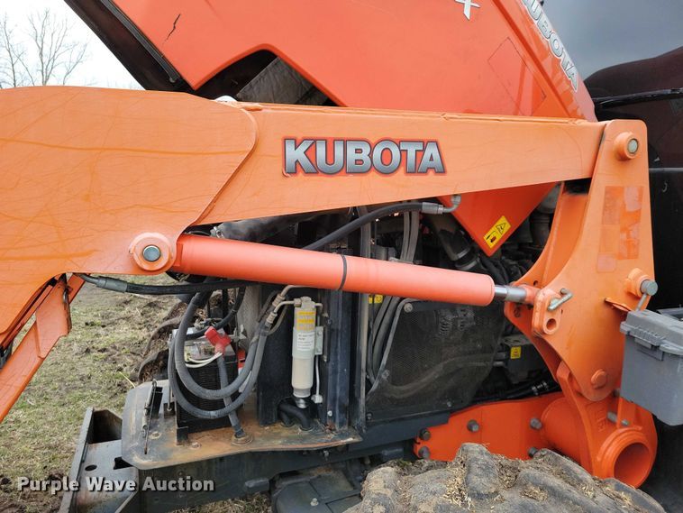 image for item NK9978 2013 Kubota M110GX MFWD tractor