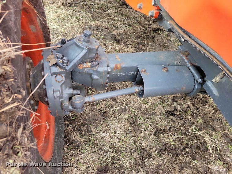 image for item NK9978 2013 Kubota M110GX MFWD tractor