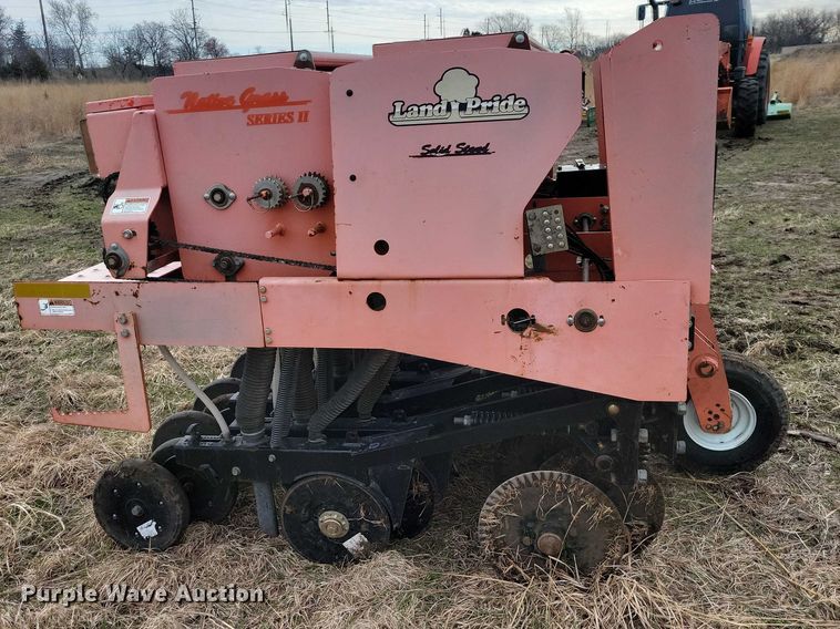 image for item NK9979 2012 Land Pride 3P606NT seeder