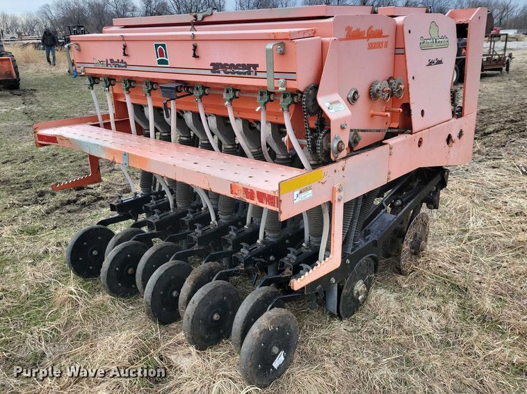 image for item NK9979 2012 Land Pride 3P606NT seeder
