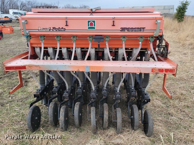 image for item NK9979 2012 Land Pride 3P606NT seeder