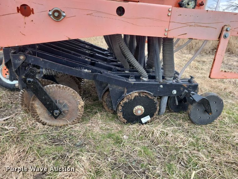 image for item NK9979 2012 Land Pride 3P606NT seeder