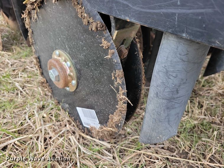 image for item NK9979 2012 Land Pride 3P606NT seeder