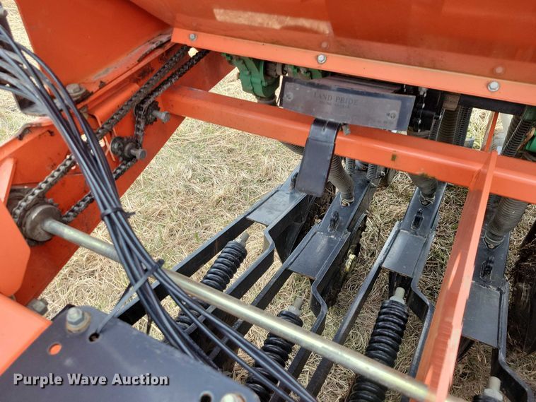 image for item NK9979 2012 Land Pride 3P606NT seeder