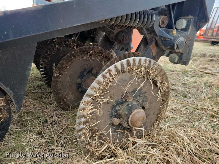 image for item NK9979 2012 Land Pride 3P606NT seeder