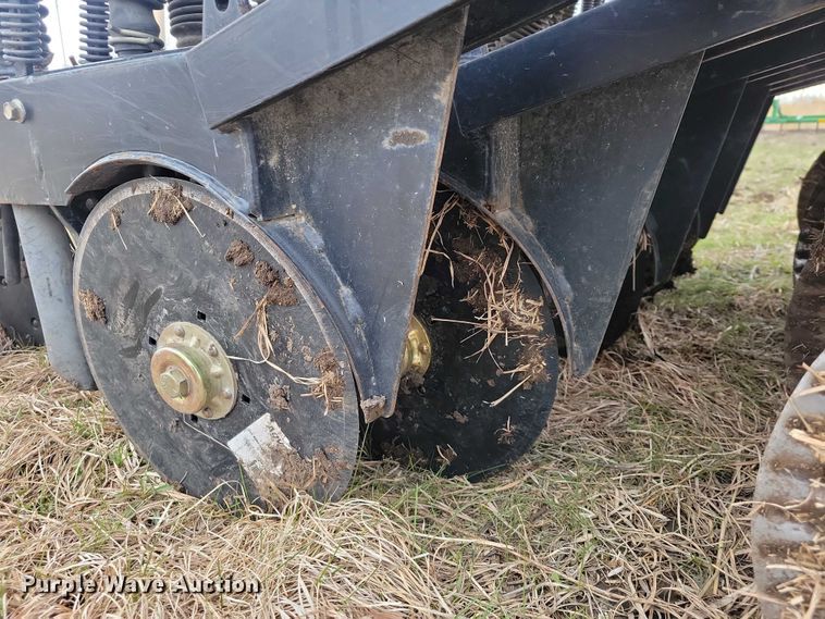 image for item NK9979 2012 Land Pride 3P606NT seeder