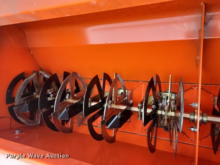 image for item NK9979 2012 Land Pride 3P606NT seeder