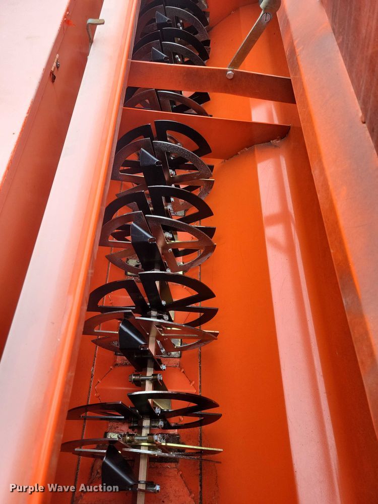 image for item NK9979 2012 Land Pride 3P606NT seeder