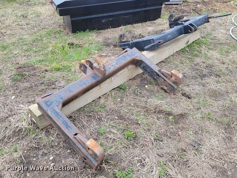 image for item NK9985 (2) Jeffers three point quick attach