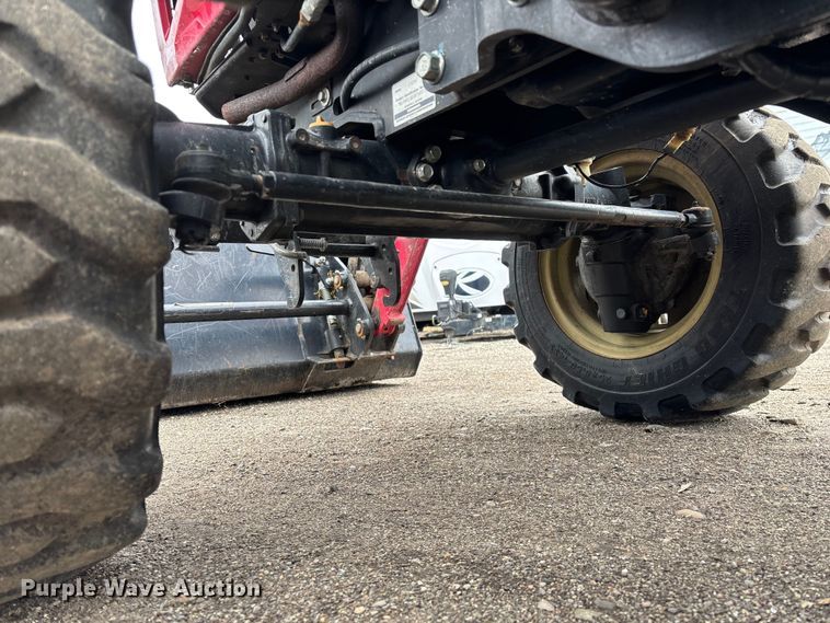 image for item YA2802 2016 Yanmar YT235 MFWD tractor