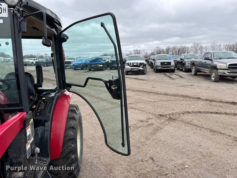 image for item YA2802 2016 Yanmar YT235 MFWD tractor