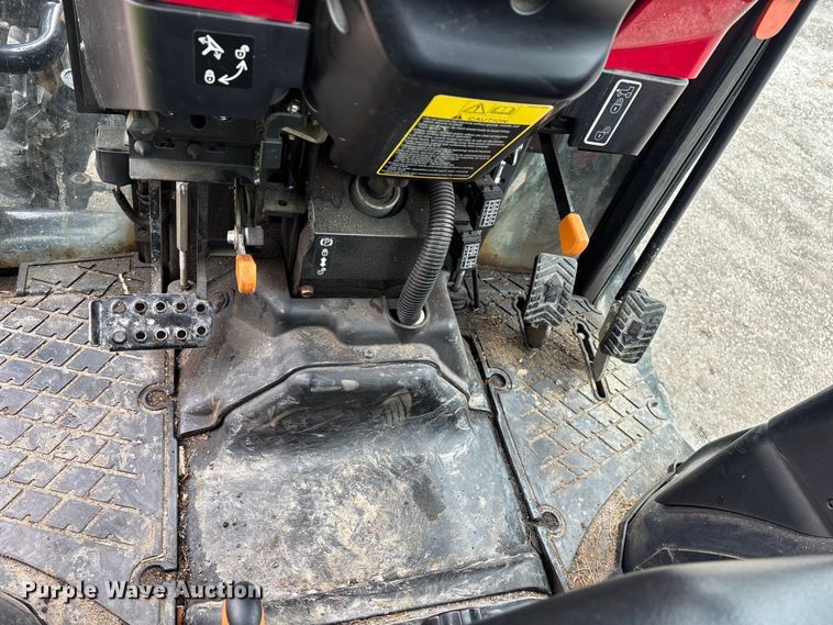 image for item YA2802 2016 Yanmar YT235 MFWD tractor