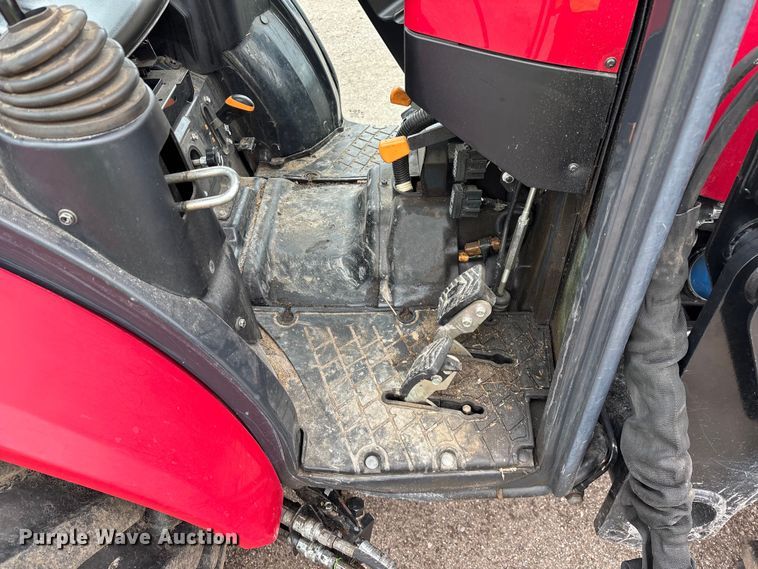 image for item YA2802 2016 Yanmar YT235 MFWD tractor