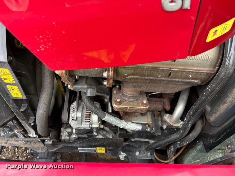 image for item YA2802 2016 Yanmar YT235 MFWD tractor