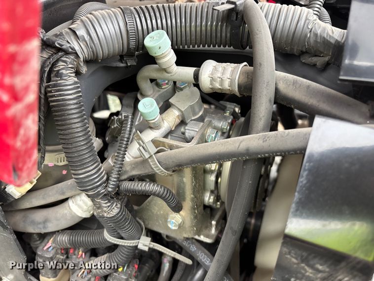 image for item YA2802 2016 Yanmar YT235 MFWD tractor