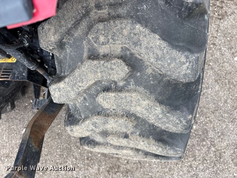 image for item YA2802 2016 Yanmar YT235 MFWD tractor