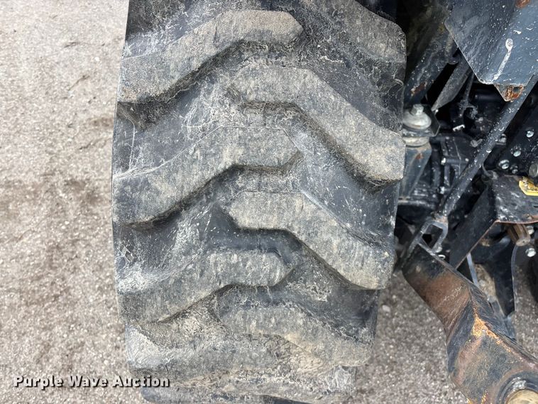 image for item YA2802 2016 Yanmar YT235 MFWD tractor