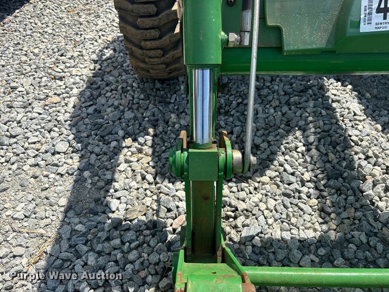 image for item YA2970 2014 John Deere 5045E MFWD tractor