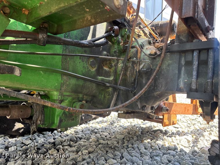 image for item YA2970 2014 John Deere 5045E MFWD tractor