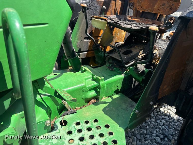 image for item YA2970 2014 John Deere 5045E MFWD tractor