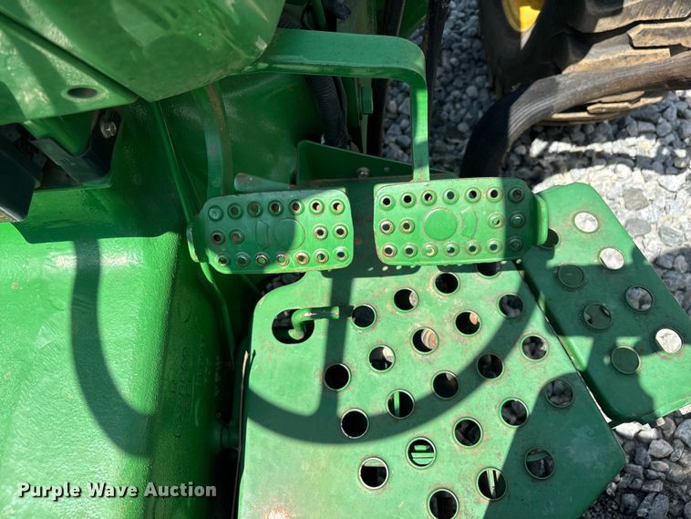image for item YA2970 2014 John Deere 5045E MFWD tractor