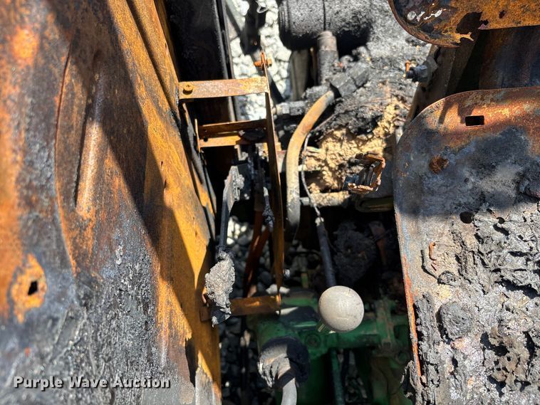 image for item YA2970 2014 John Deere 5045E MFWD tractor