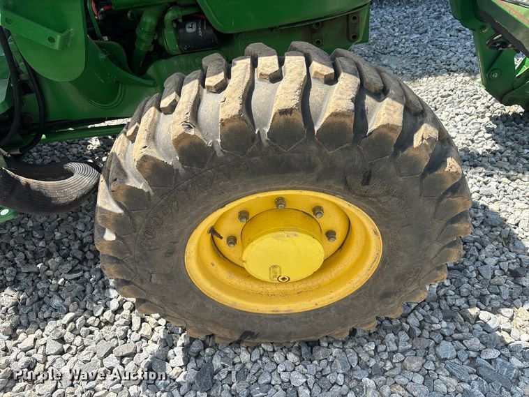 image for item YA2970 2014 John Deere 5045E MFWD tractor