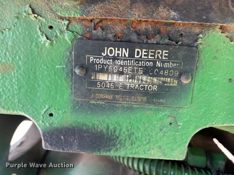 image for item YA2970 2014 John Deere 5045E MFWD tractor