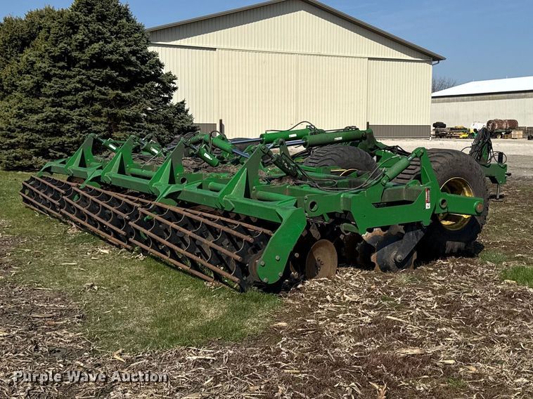 image for item YA2979 2023 John Deere 2680H vertical tillage